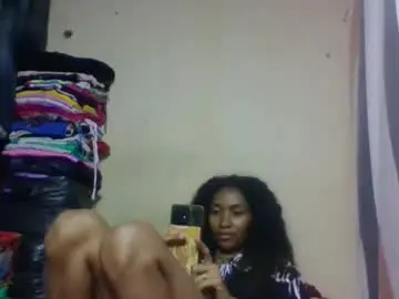 Ninaeaa  live sex cam
