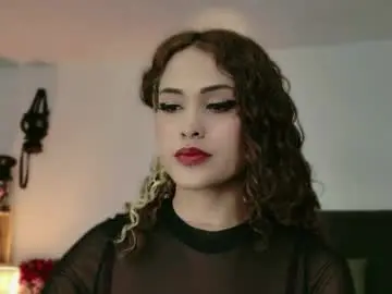 Rougedoe  live sex cam