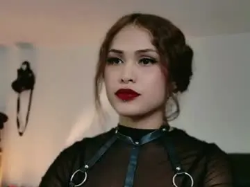 Rougedoe  live sex cam