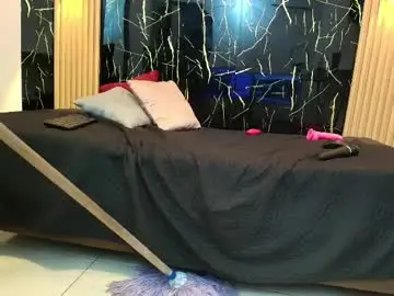 Samantha_fox8  live sex cam