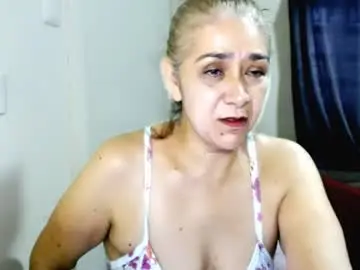 Sarethdavis  live sex cam