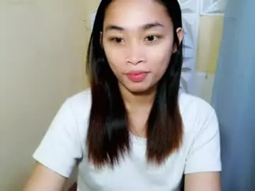Tricia_slut  live sex cam