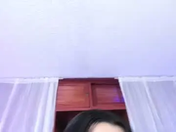 Victoriarussell  live sex cam