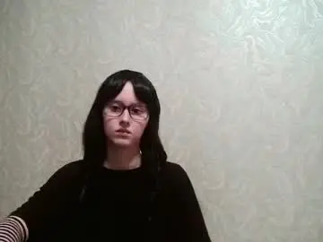 Amomira  live sex cam