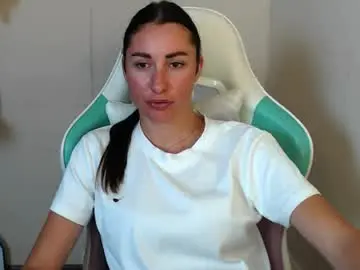 Cammila_horn  live sex cam