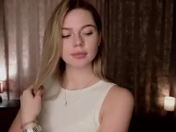 Chasidygrandmaison  live sex cam