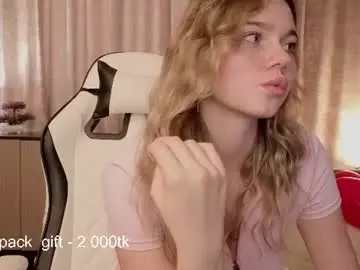 Chasidygrandmaison  live sex cam