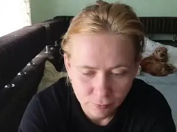 Chloe_roo  live sex cam