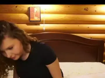 Cutecurlysue  live sex cam