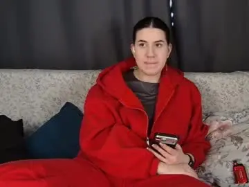 Desireandadmire  live sex cam