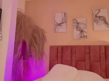 Emmy_danielss  live sex cam
