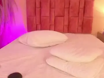 Emmy_danielss  live sex cam