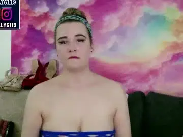 Kellylynn76  live sex cam