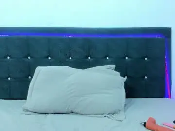 Lil_aurora_  live sex cam