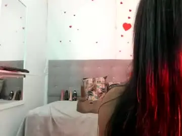 Lyabloom  live sex cam
