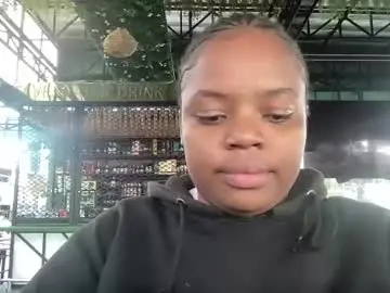 Mariala254  live sex cam