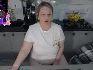 Mojjo_erika  live sex cam