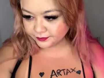 Mysteriousbrunettecurves  live sex cam