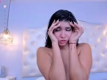 Ninaavelvett  live sex cam