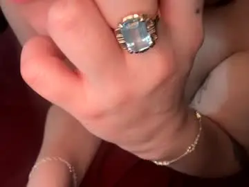Nycgoddess  live sex cam