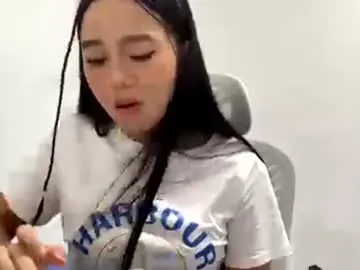 Peiishak  live sex cam