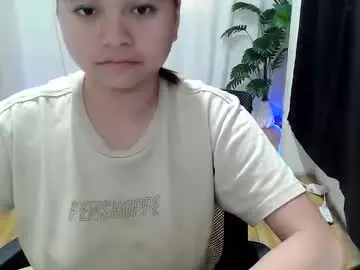 Pretty_yanaah16  live sex cam