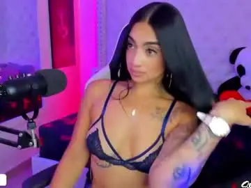 Scarlett_luv  live sex cam