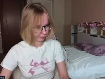 Tea_bunny  live sex cam