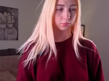 Tonigadzinski  live sex cam