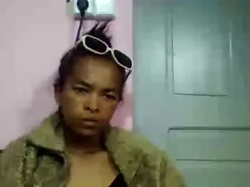Bakoly375713  live sex cam