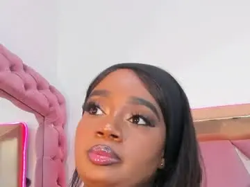 Britanymooree  live sex cam