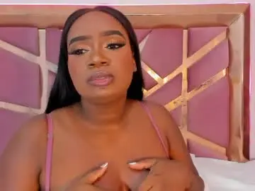 Britanymooree  live sex cam