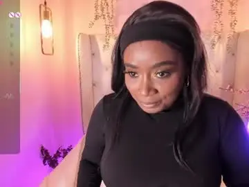 Britanymooree  live sex cam