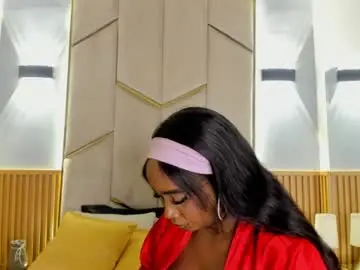 Britanymooree  live sex cam
