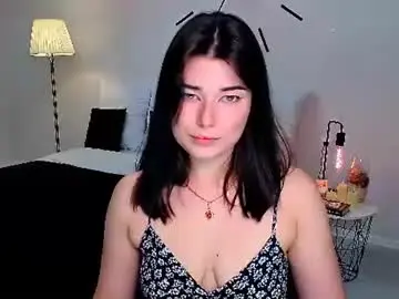 Buckssbunny  live sex cam