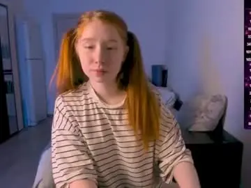 Callmeeffy  live sex cam