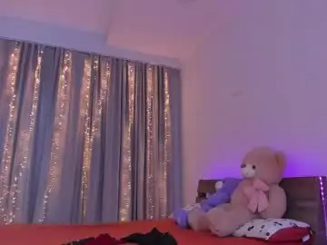 Dollyiaa  live sex cam