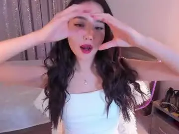 Dollyiaa  live sex cam