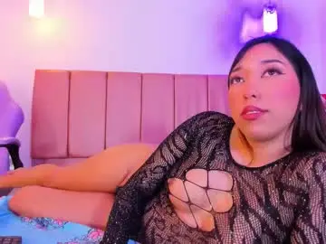 Emily_walker4  live sex cam