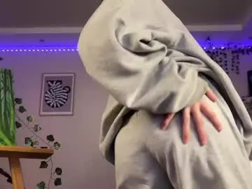 Happy_milly  live sex cam