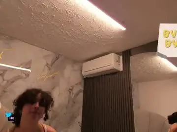 Katemoss70  live sex cam