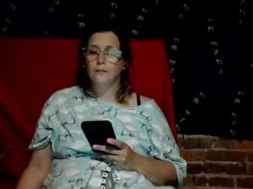 Kitty_vonkush_  live sex cam