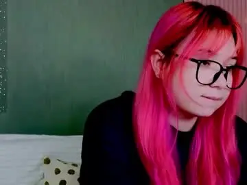 Klee_love  live sex cam