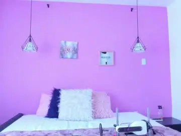 Liapinket  live sex cam