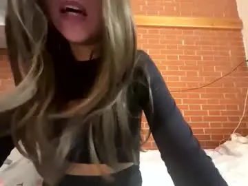 Lovemoorefeet  live sex cam