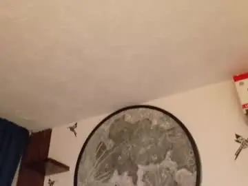Luna2155  live sex cam