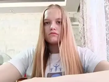 Maybellstelmack  live sex cam