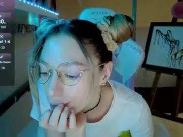 Miamooonn  live sex cam