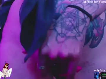 R2dho3  live sex cam