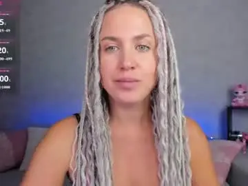 Roxy_mars  live sex cam